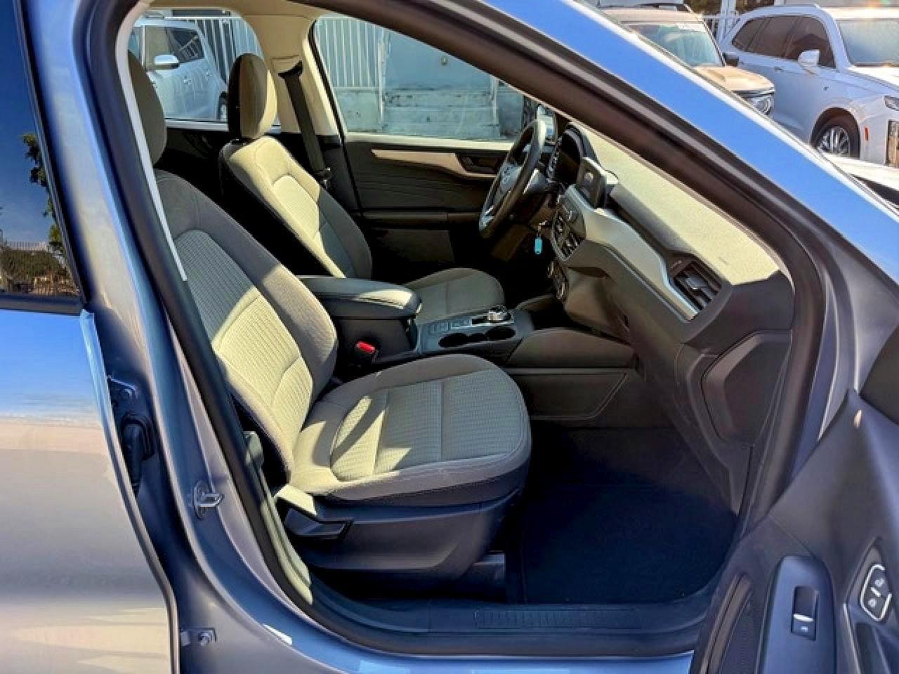 Ford Escape S