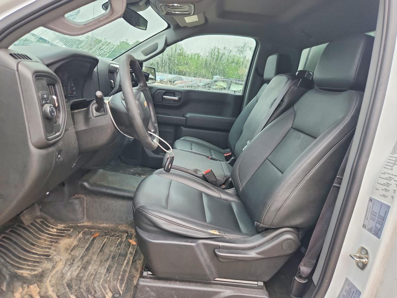 Chevrolet Silverado C1500