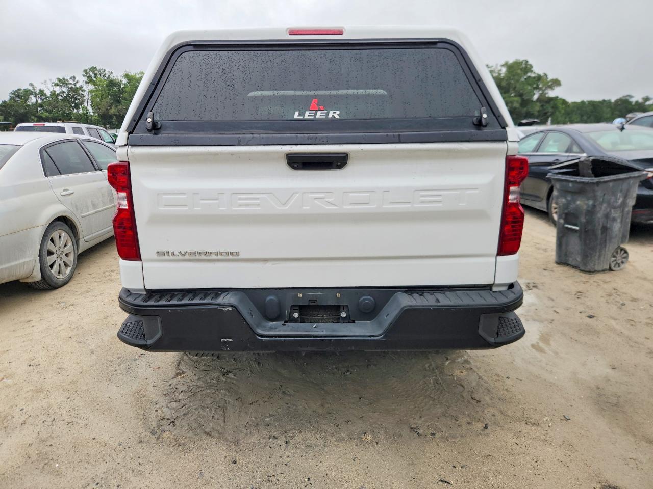 Chevrolet Silverado C1500