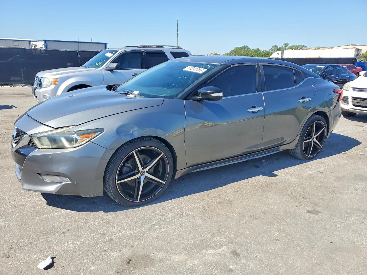 Salvage Nissan Maxima Image
