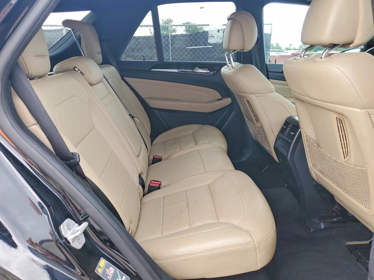 Mercedes-Benz M-Class 400 4matic