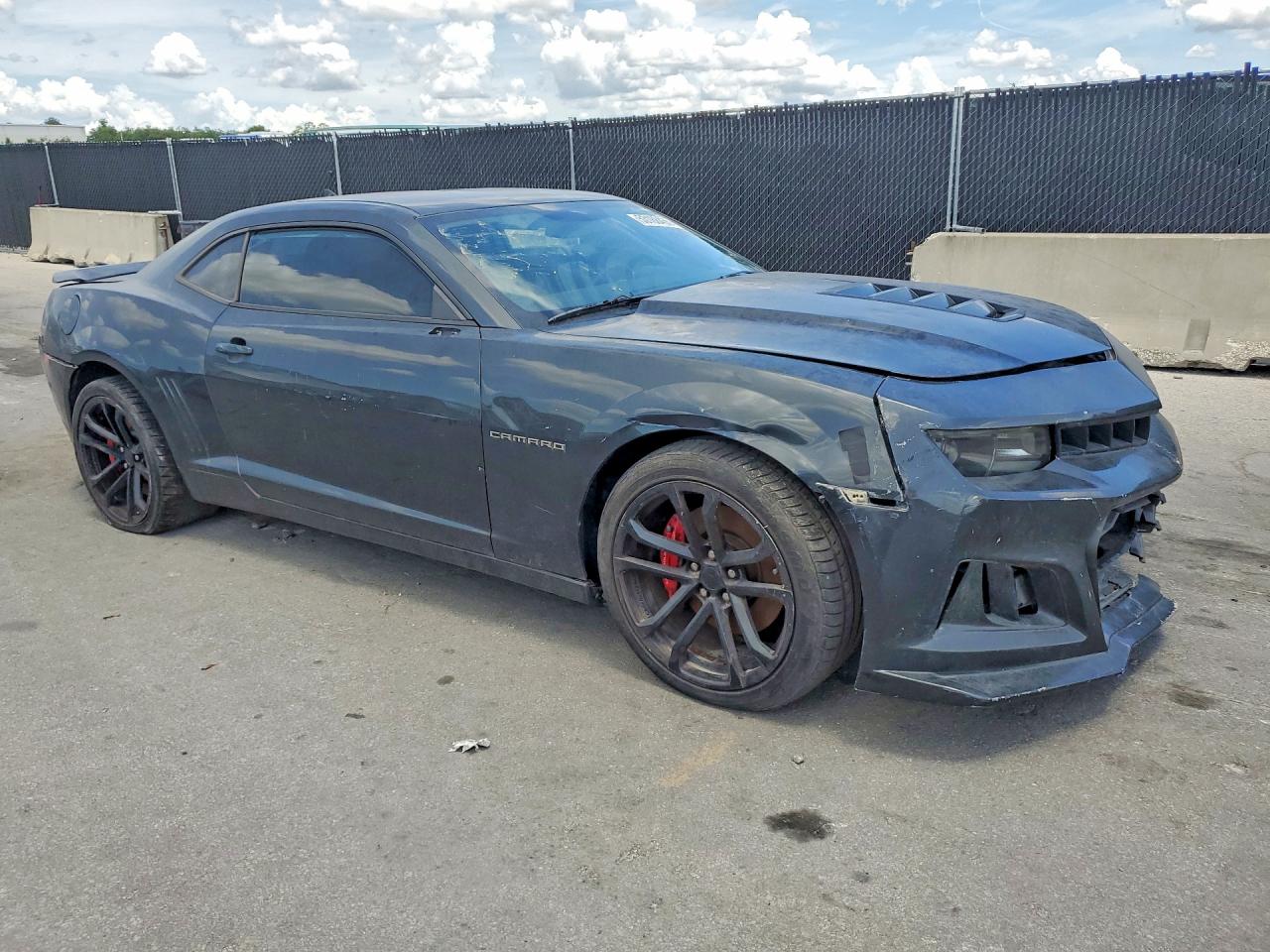 Chevrolet Camaro 2ss