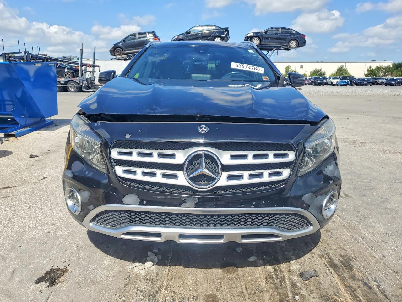 Mercedes-Benz GLA 250 4matic