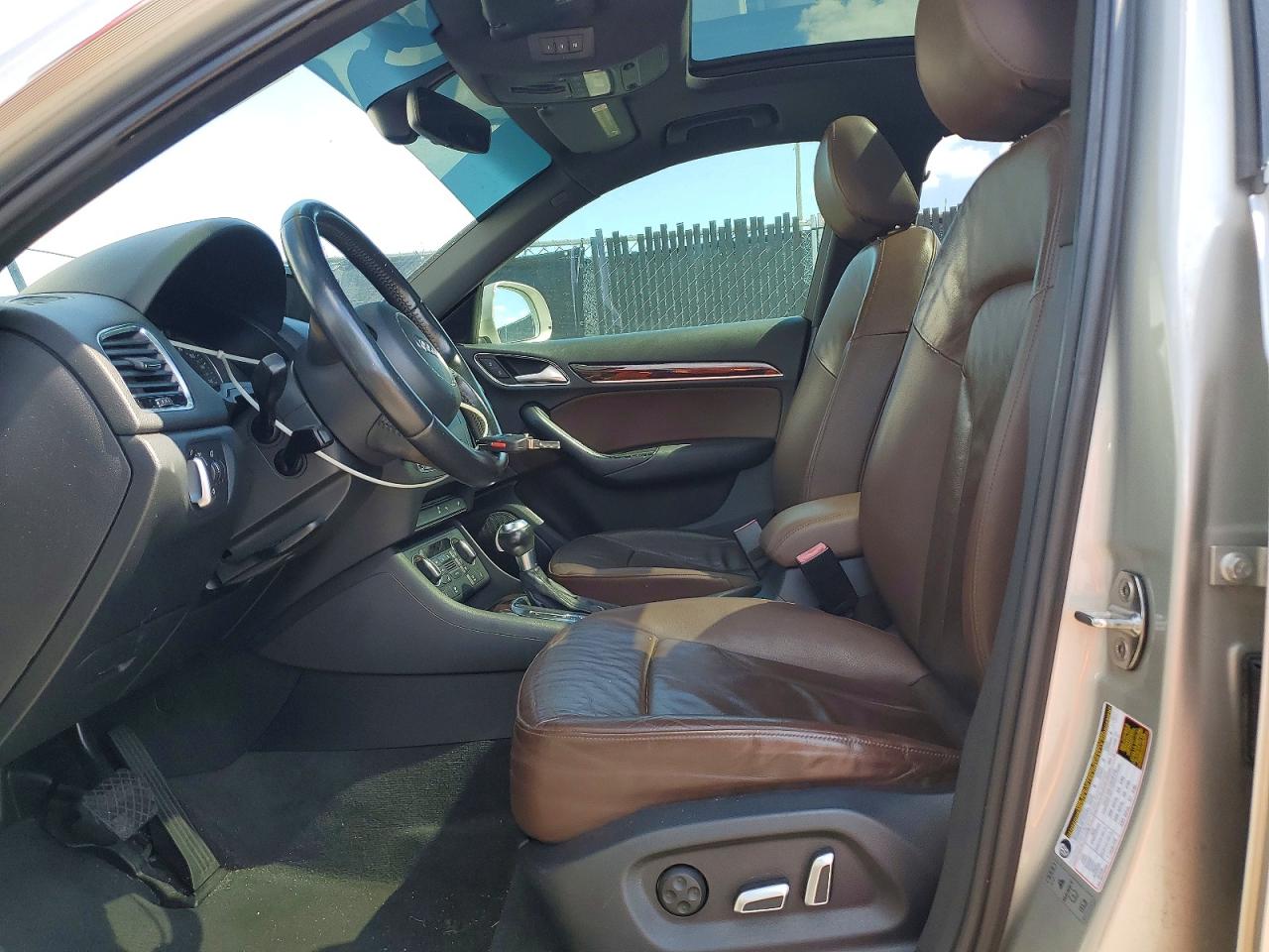 Audi Q3 Premium Plus