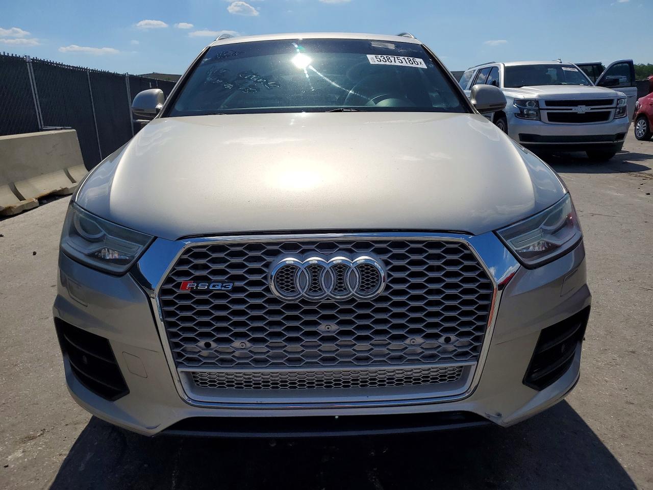 Audi Q3 Premium Plus