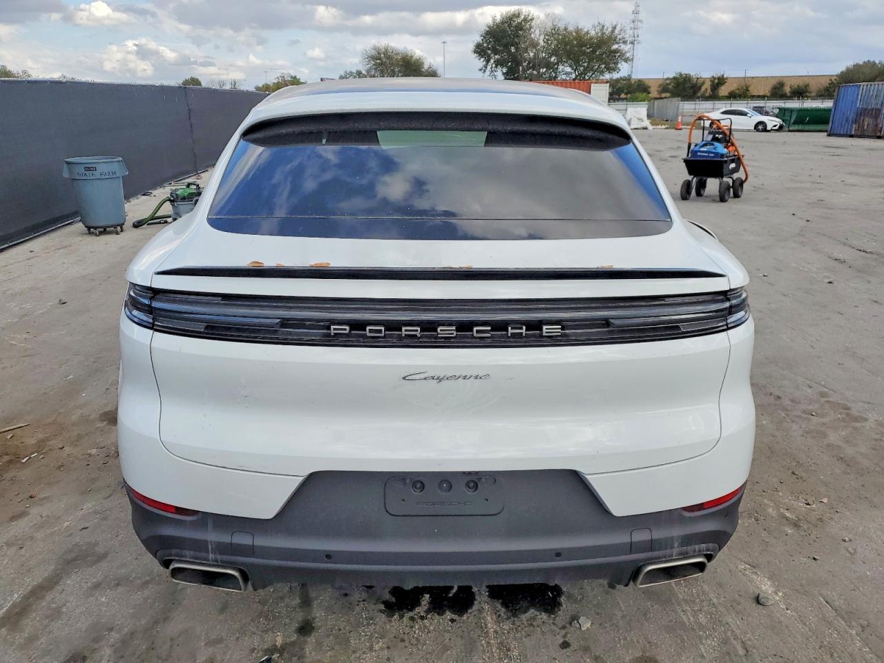 Porsche Cayenne Coupe