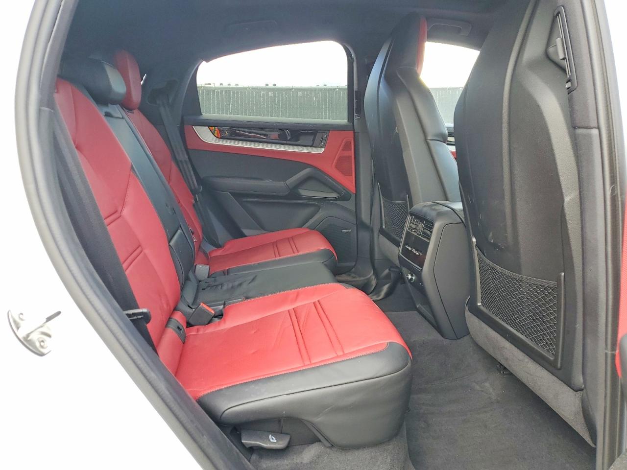 Porsche Cayenne Coupe