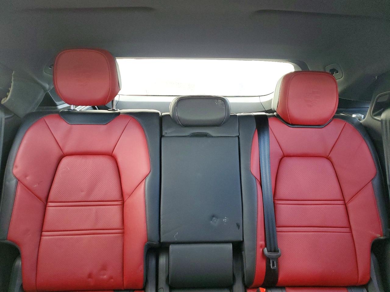 Porsche Cayenne Coupe