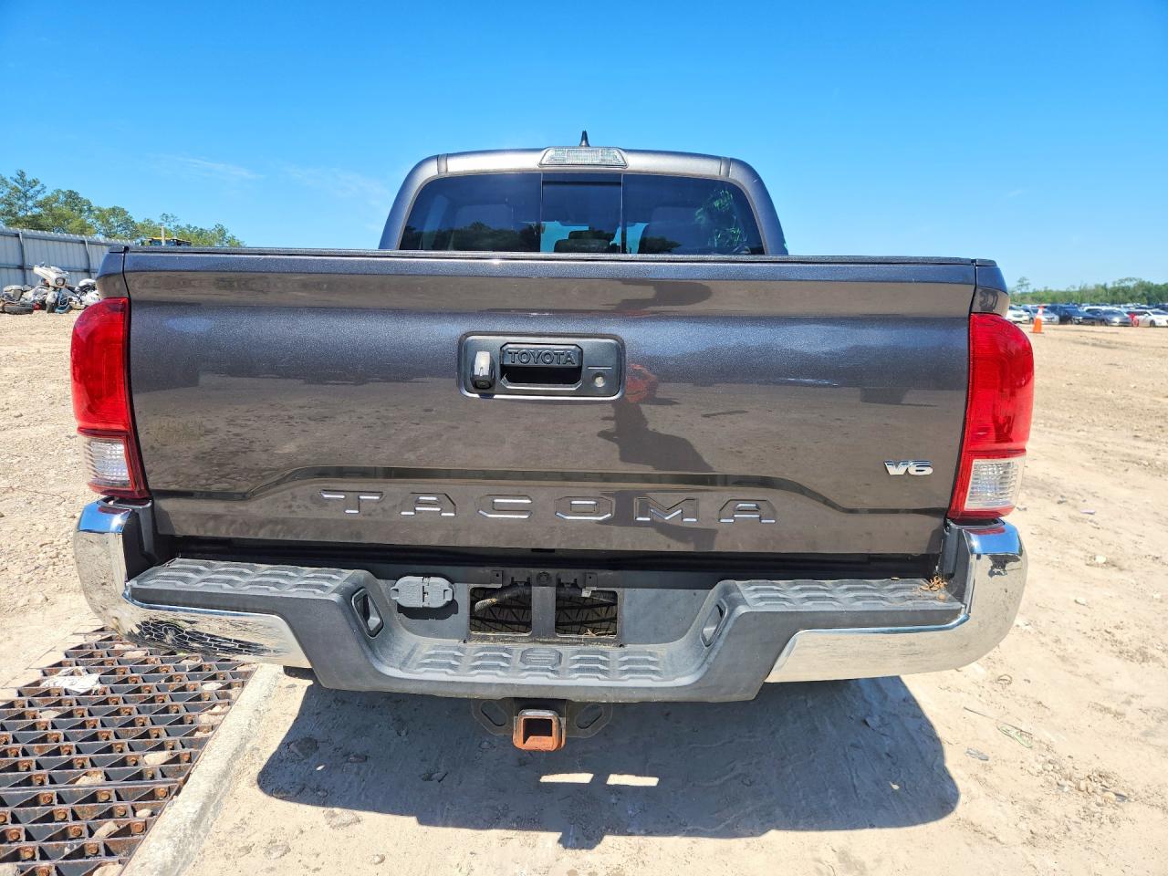 Toyota Tacoma Sr5 V6