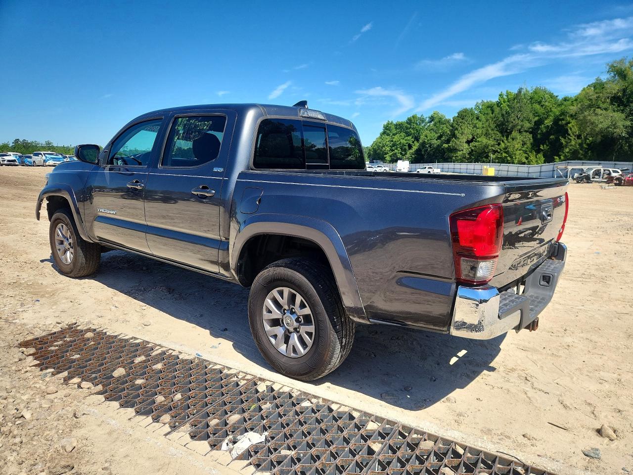Toyota Tacoma Sr5 V6