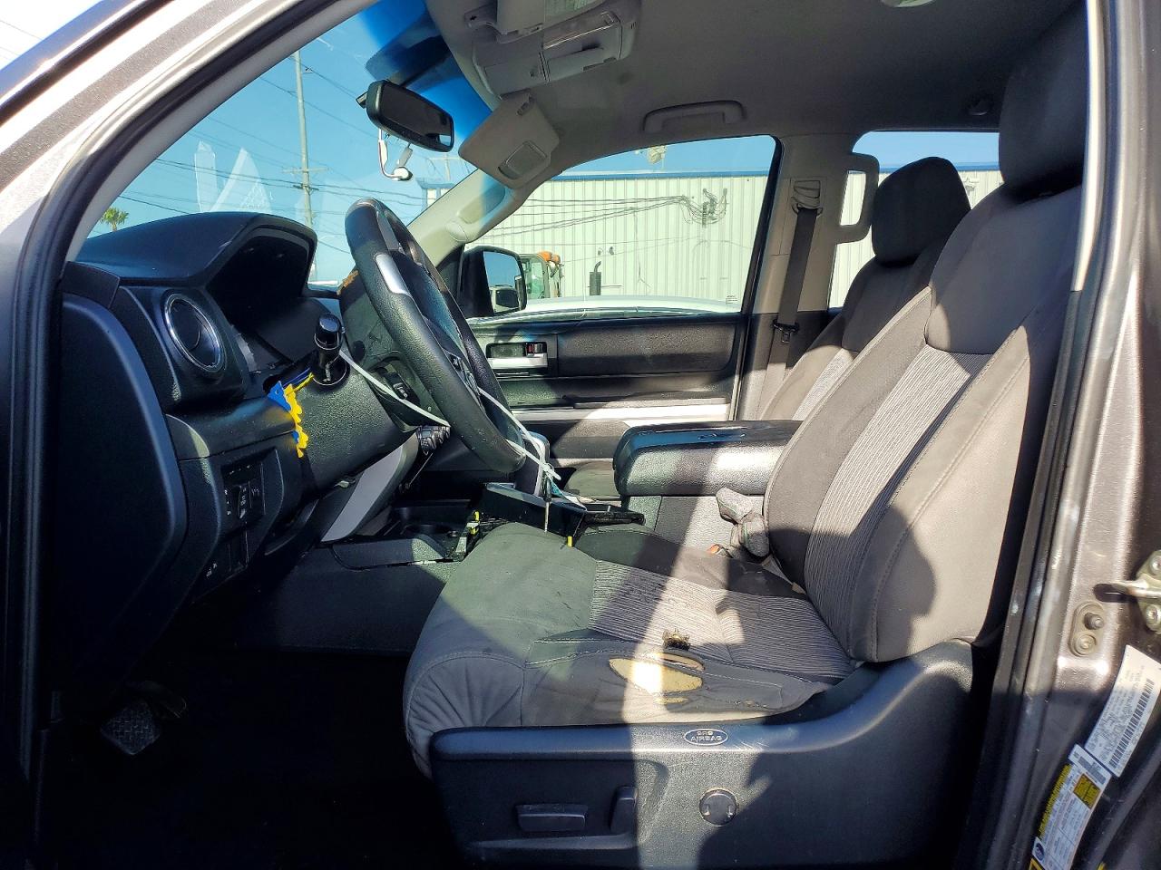Toyota Tundra Sr5