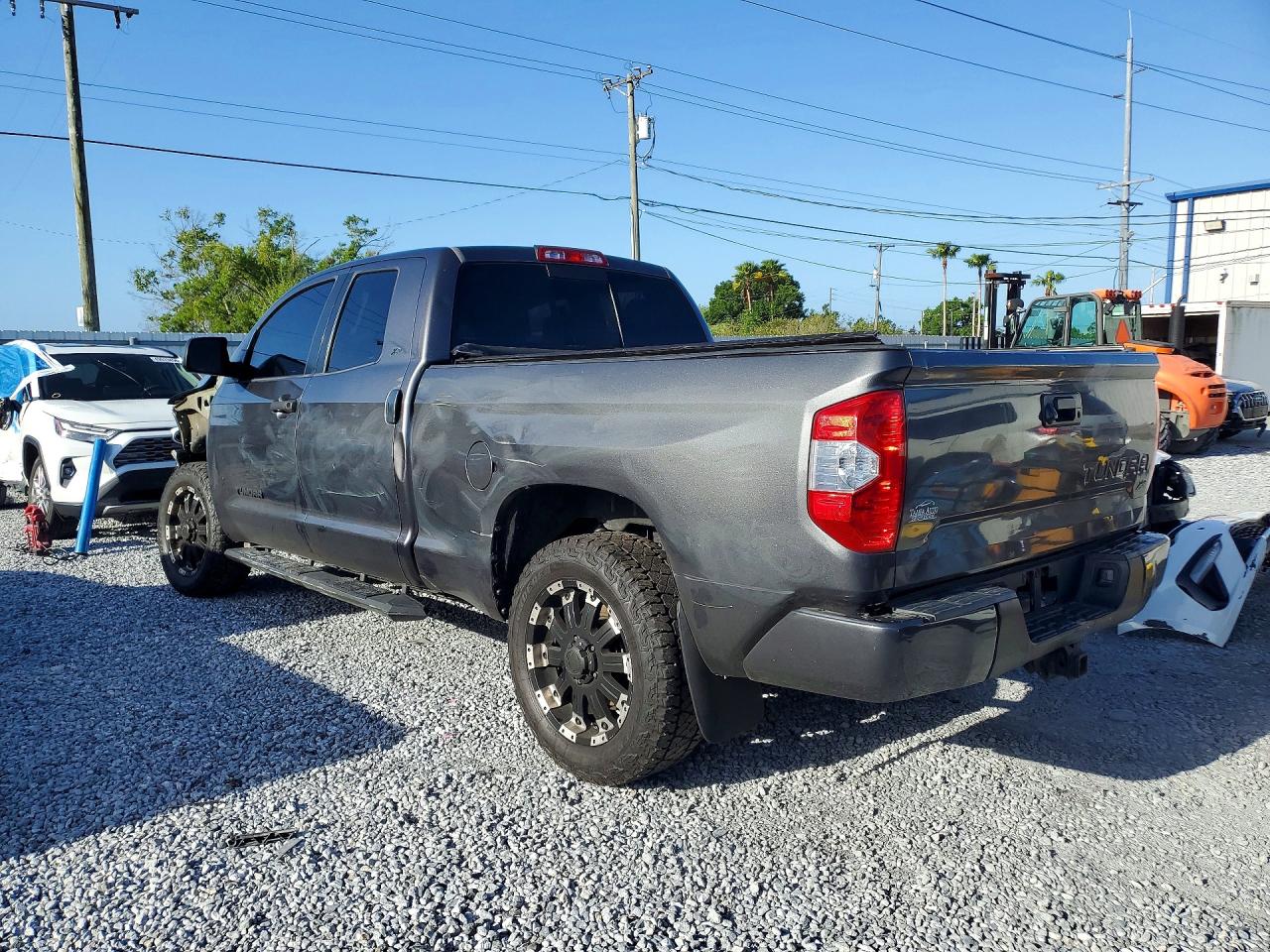 Toyota Tundra Sr5