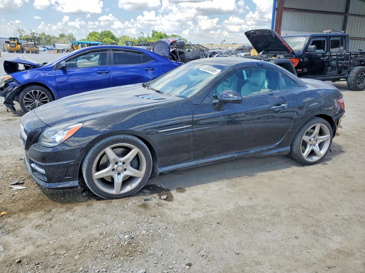 Salvage Mercedes-Benz Slk-class Image