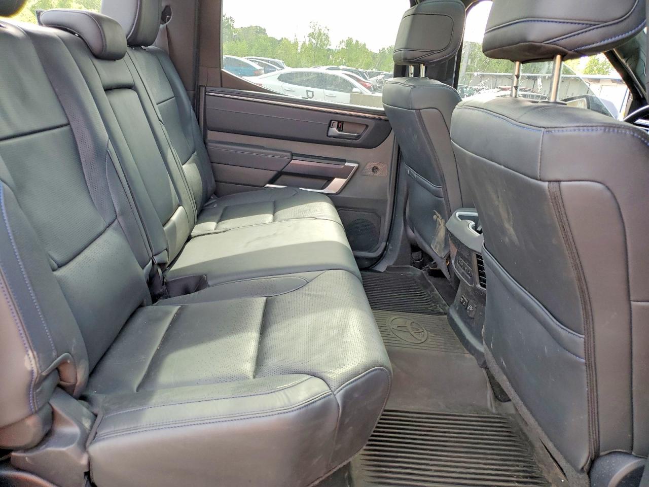 Toyota Tundra Platinum