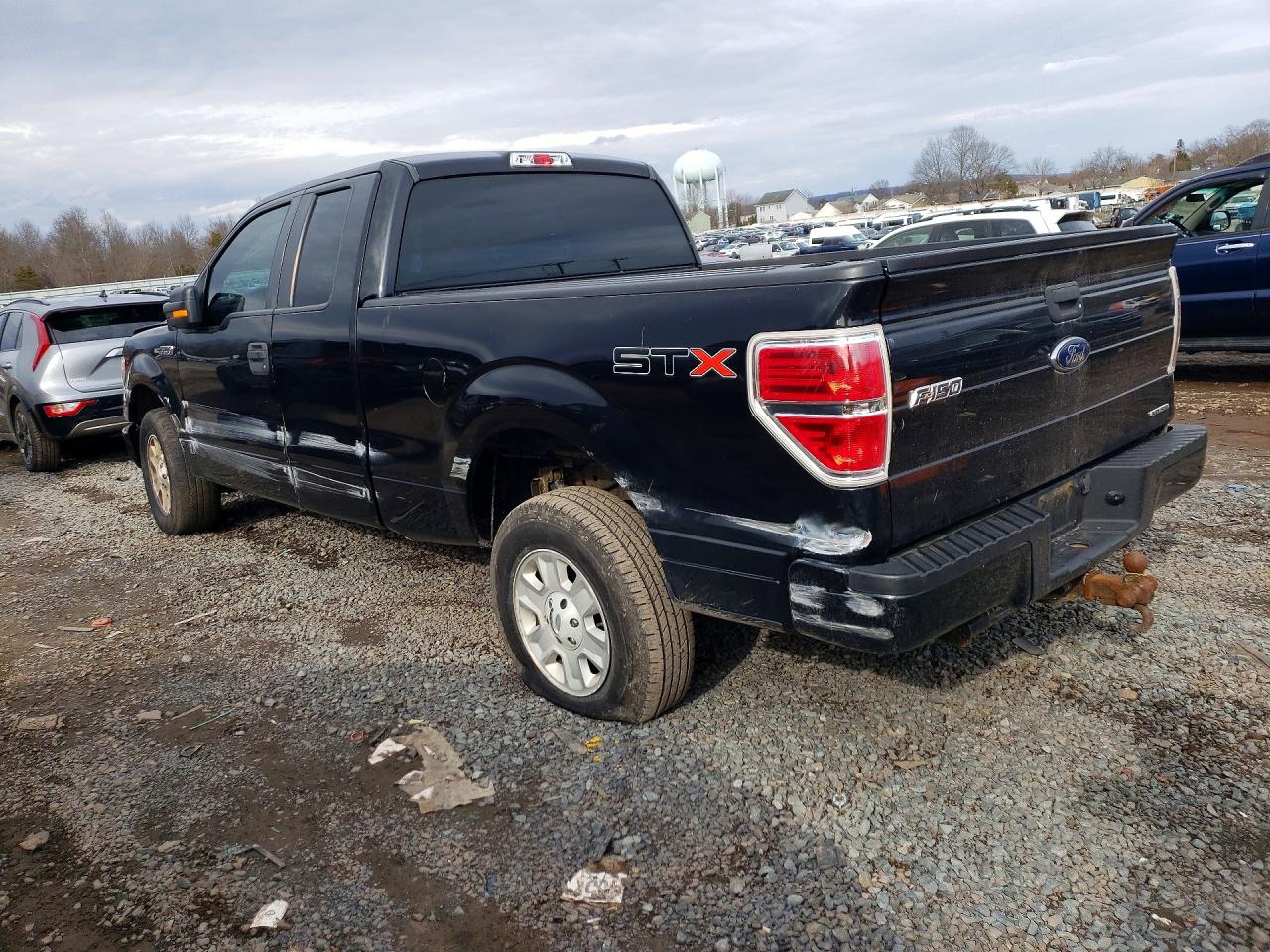 Ford F-150 Super Cab