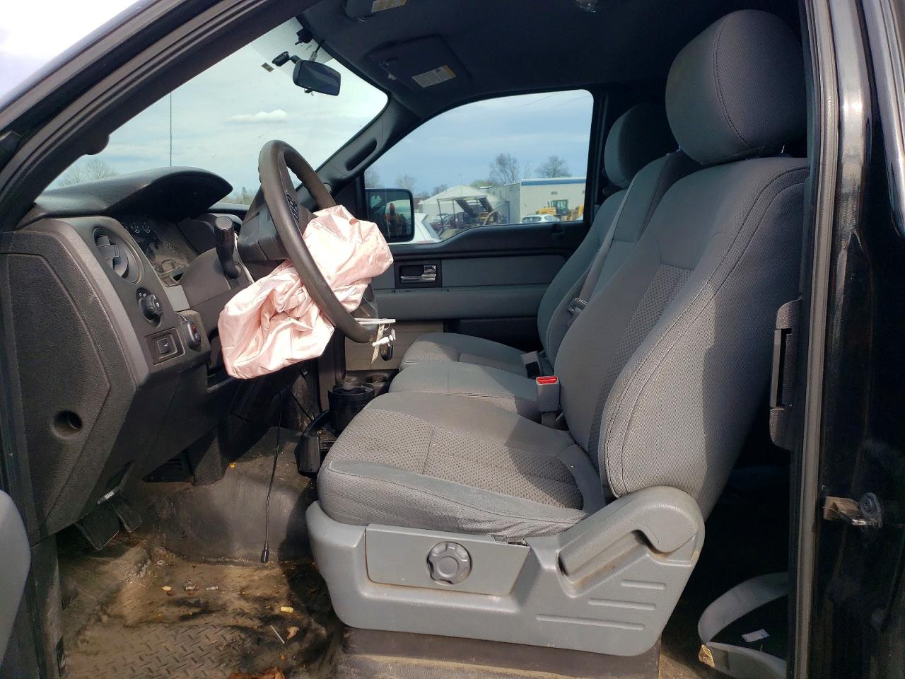Ford F-150 Super Cab