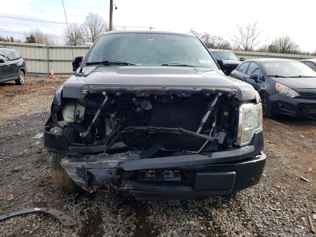 Ford F-150 Super Cab