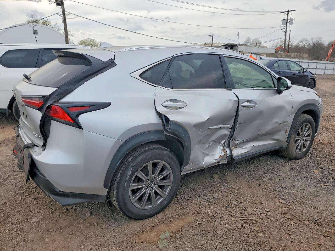 Lexus NX Base