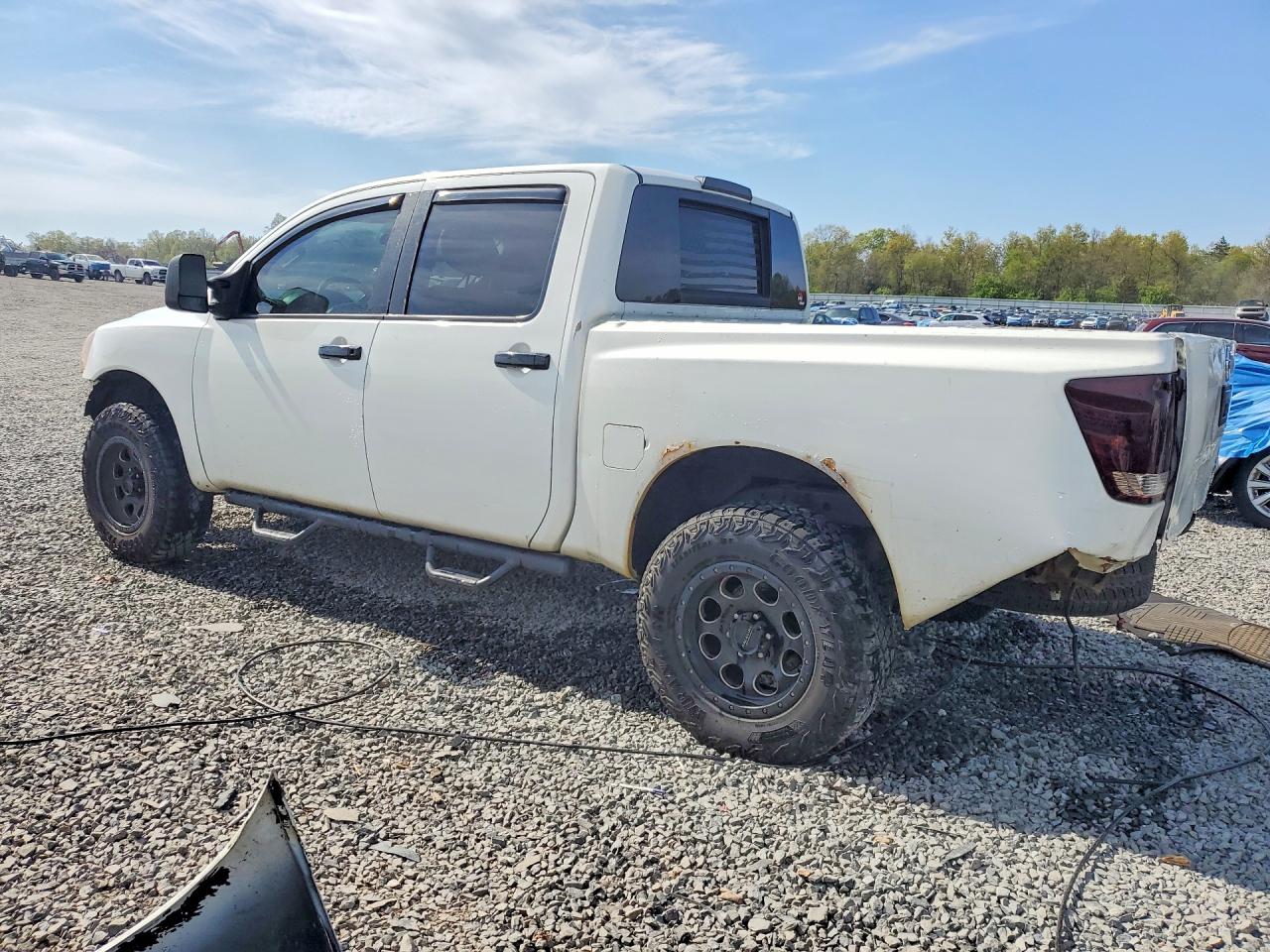 Nissan Titan S