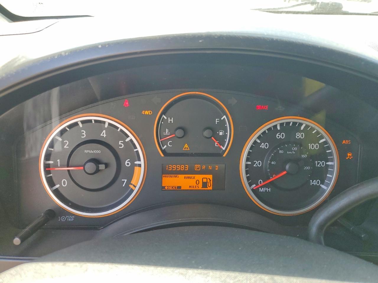 Nissan Titan S