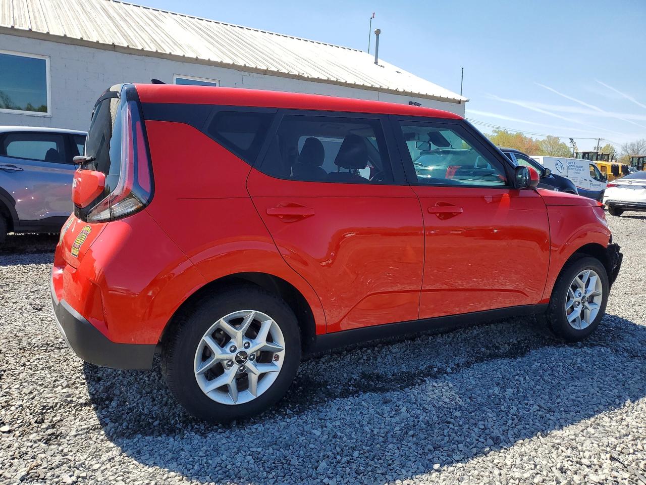 Kia Soul Lx