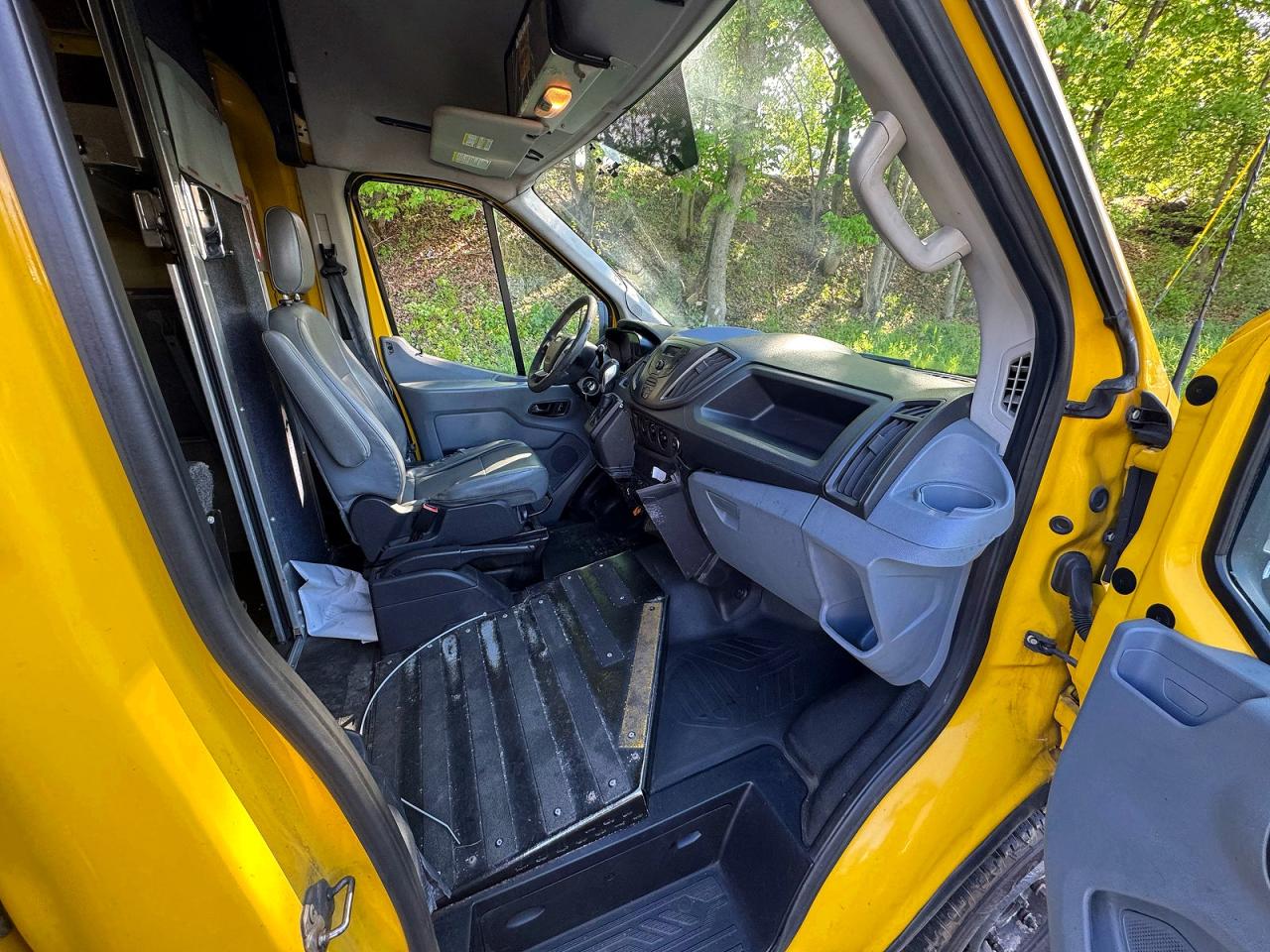 Ford Transit T-250