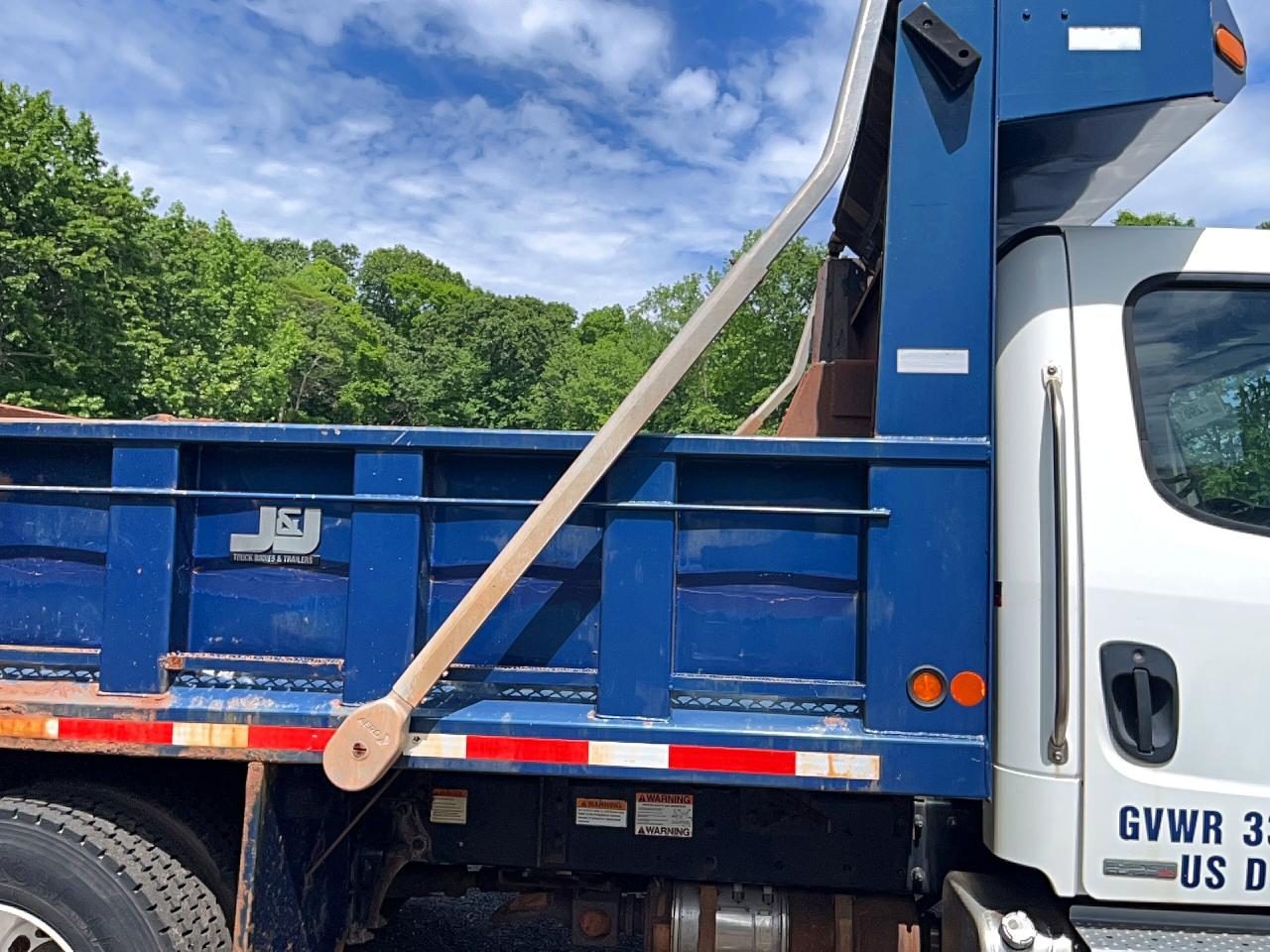 Freightliner M2 106 Medium Duty