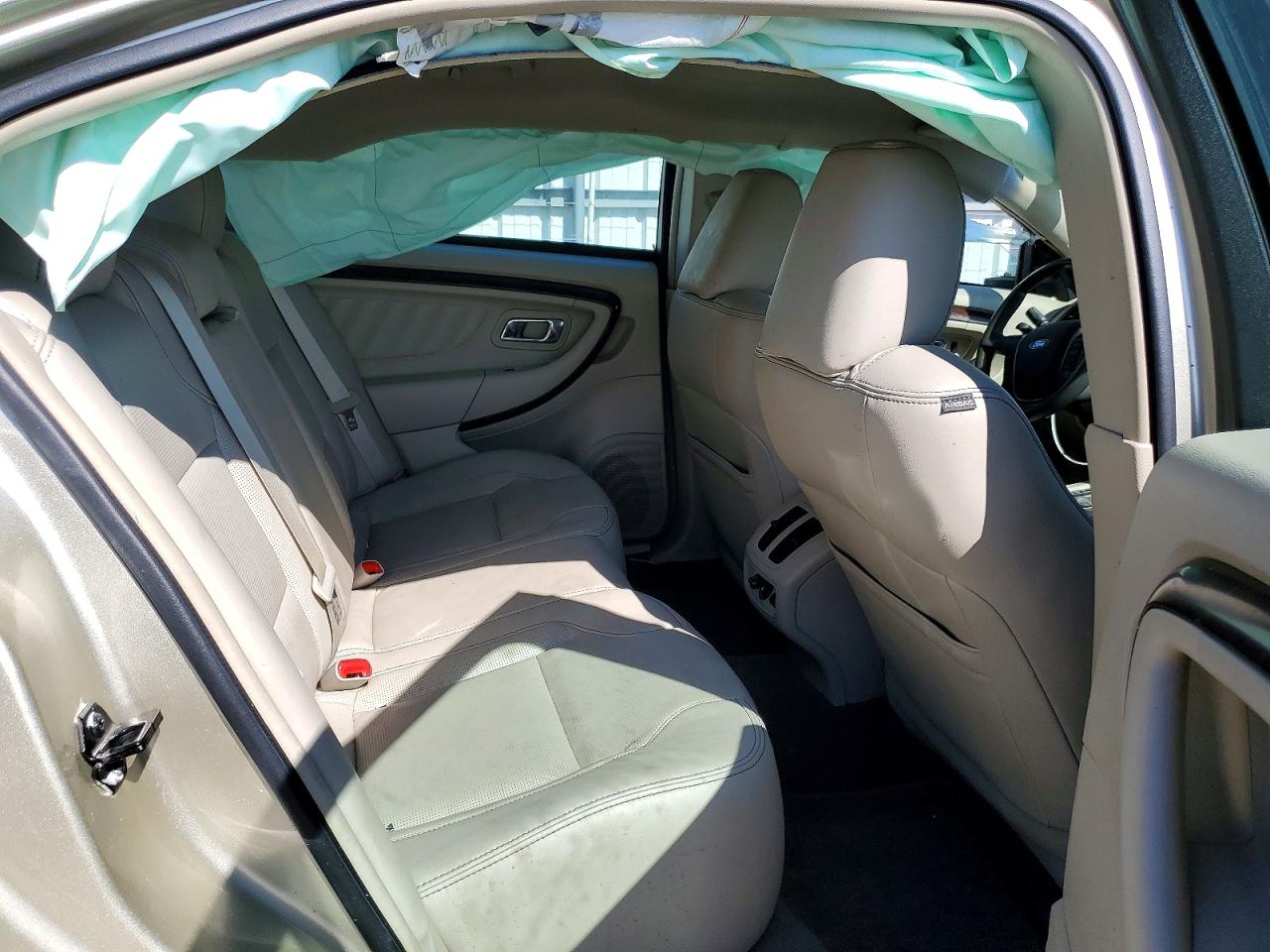 Ford Taurus