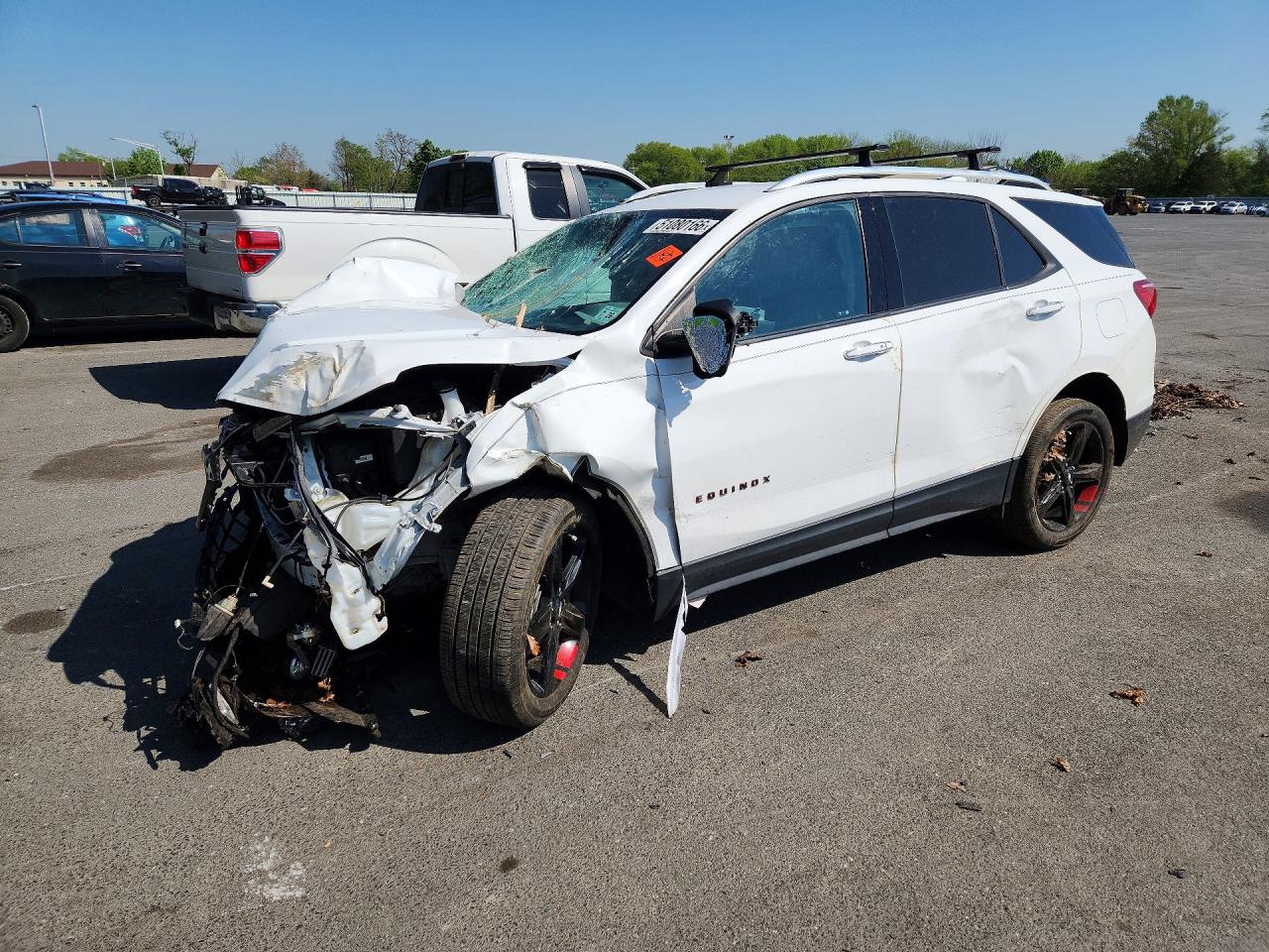 Salvage Chevrolet Equinox Image
