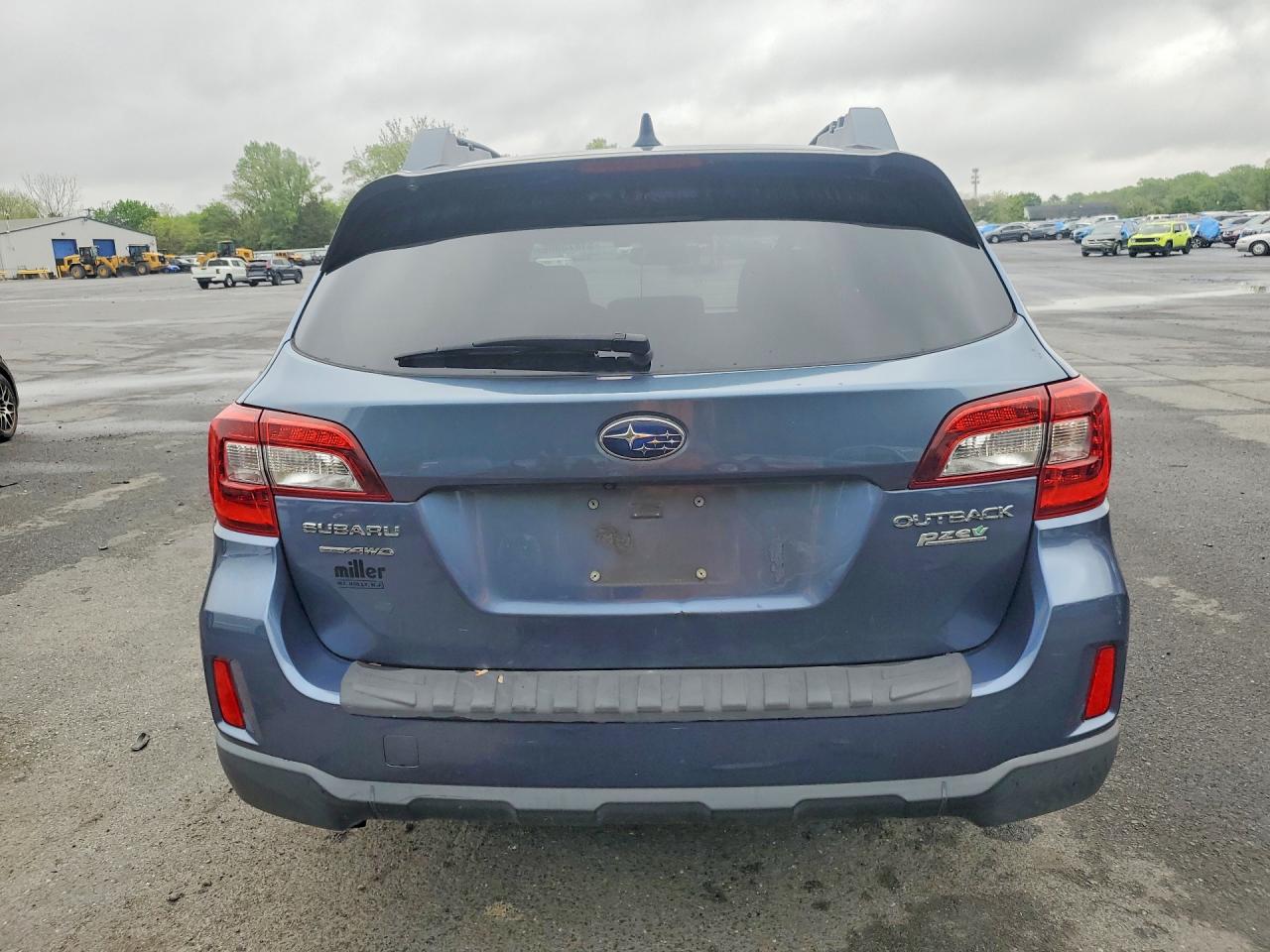 Subaru Outback 2.5i Premium