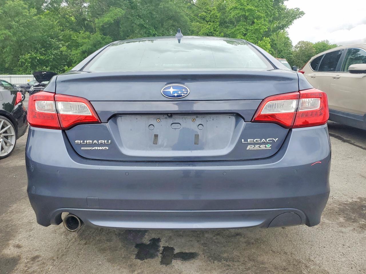 Subaru Legacy 2.5i Limited