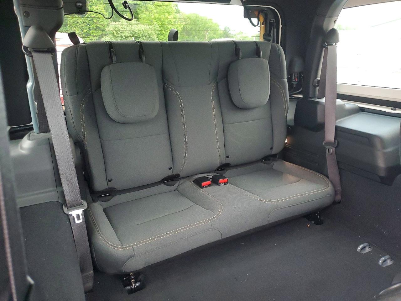 Jeep Wrangler Sport