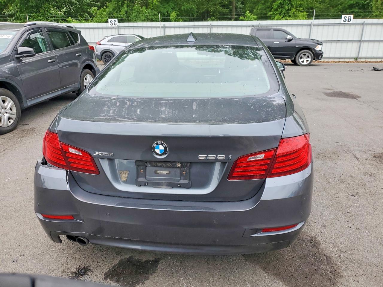 BMW 5 Series Xi