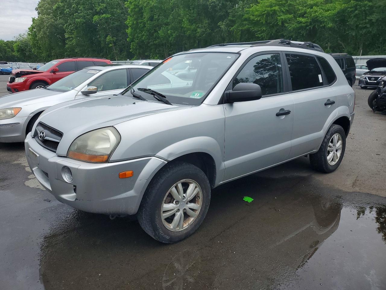 Salvage Hyundai TUCSON Image