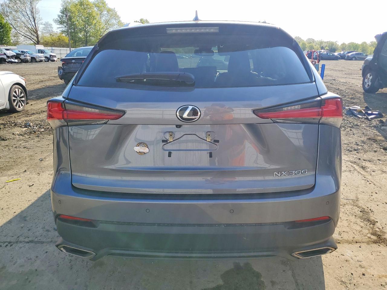 Lexus NX Base