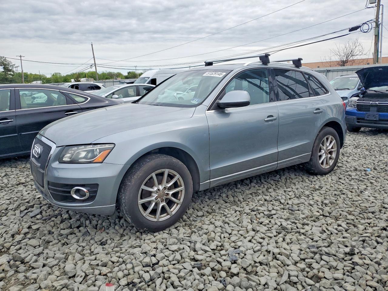 Salvage Audi Q5 Image