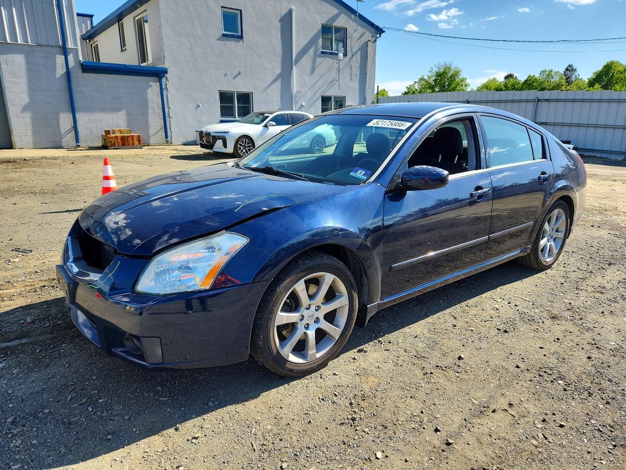 Salvage Nissan Maxima Image