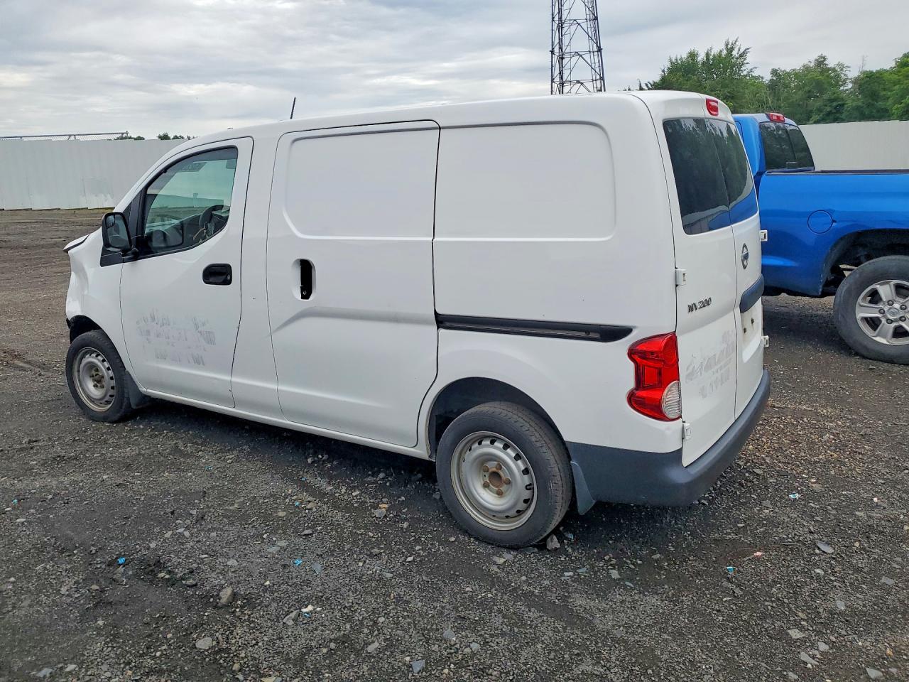 Nissan Nv S
