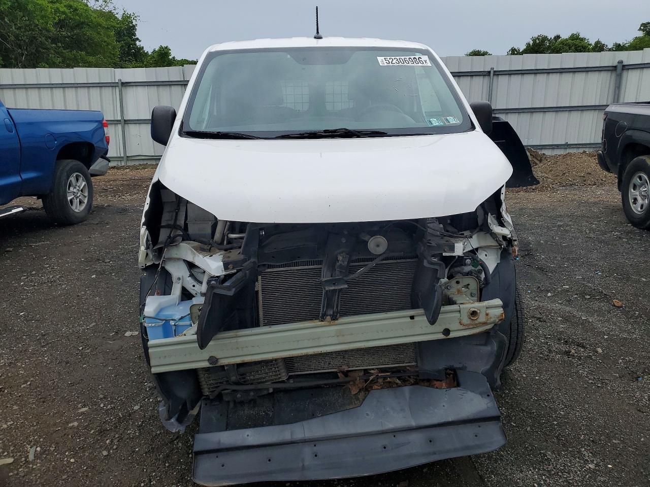 Nissan Nv S
