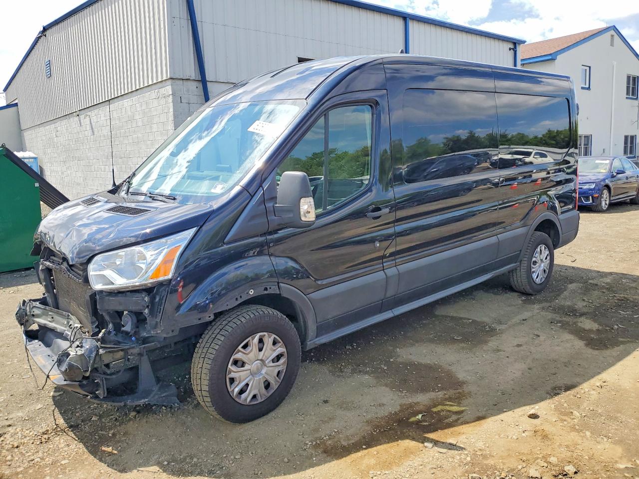 Salvage Ford Transit Image