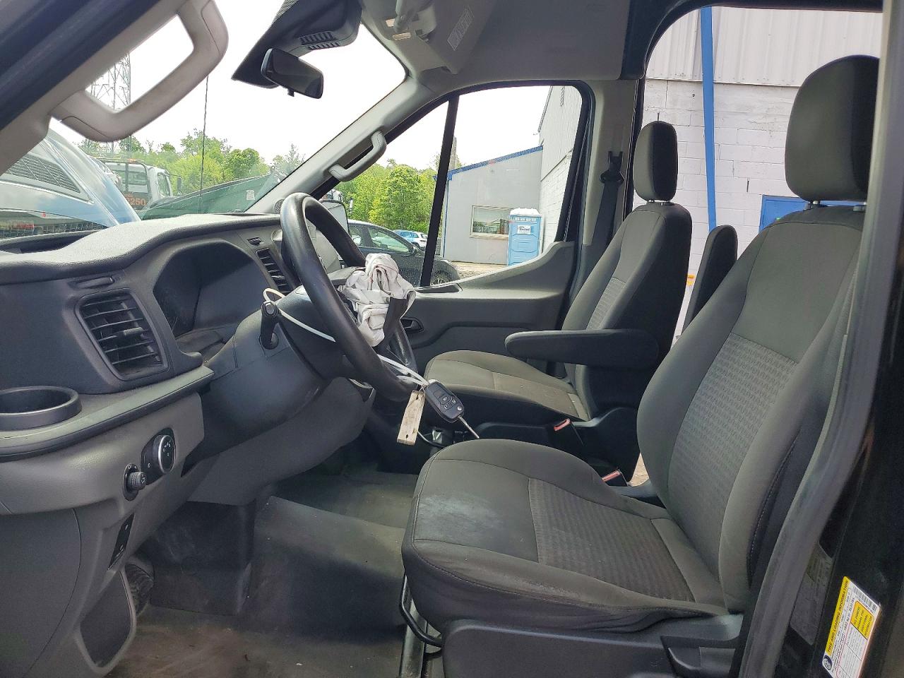 Ford Transit T-250