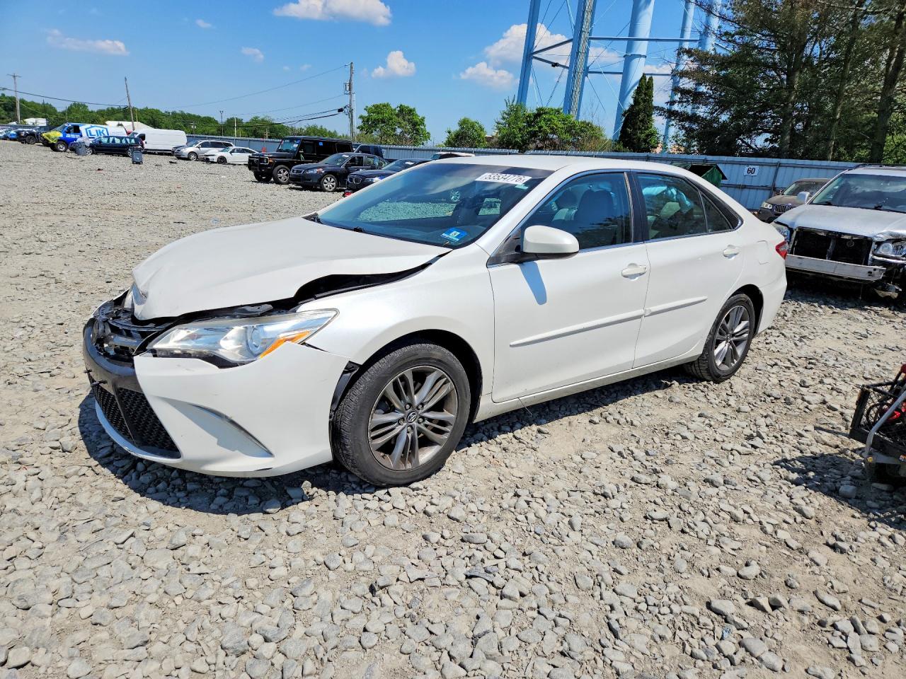Salvage Toyota Camry Image