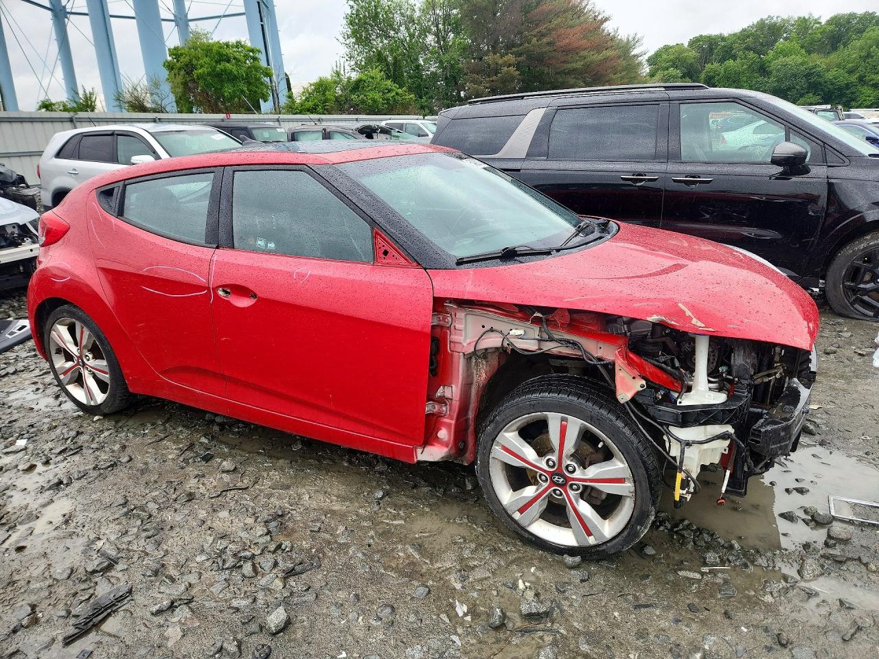 Hyundai VELOSTER Base