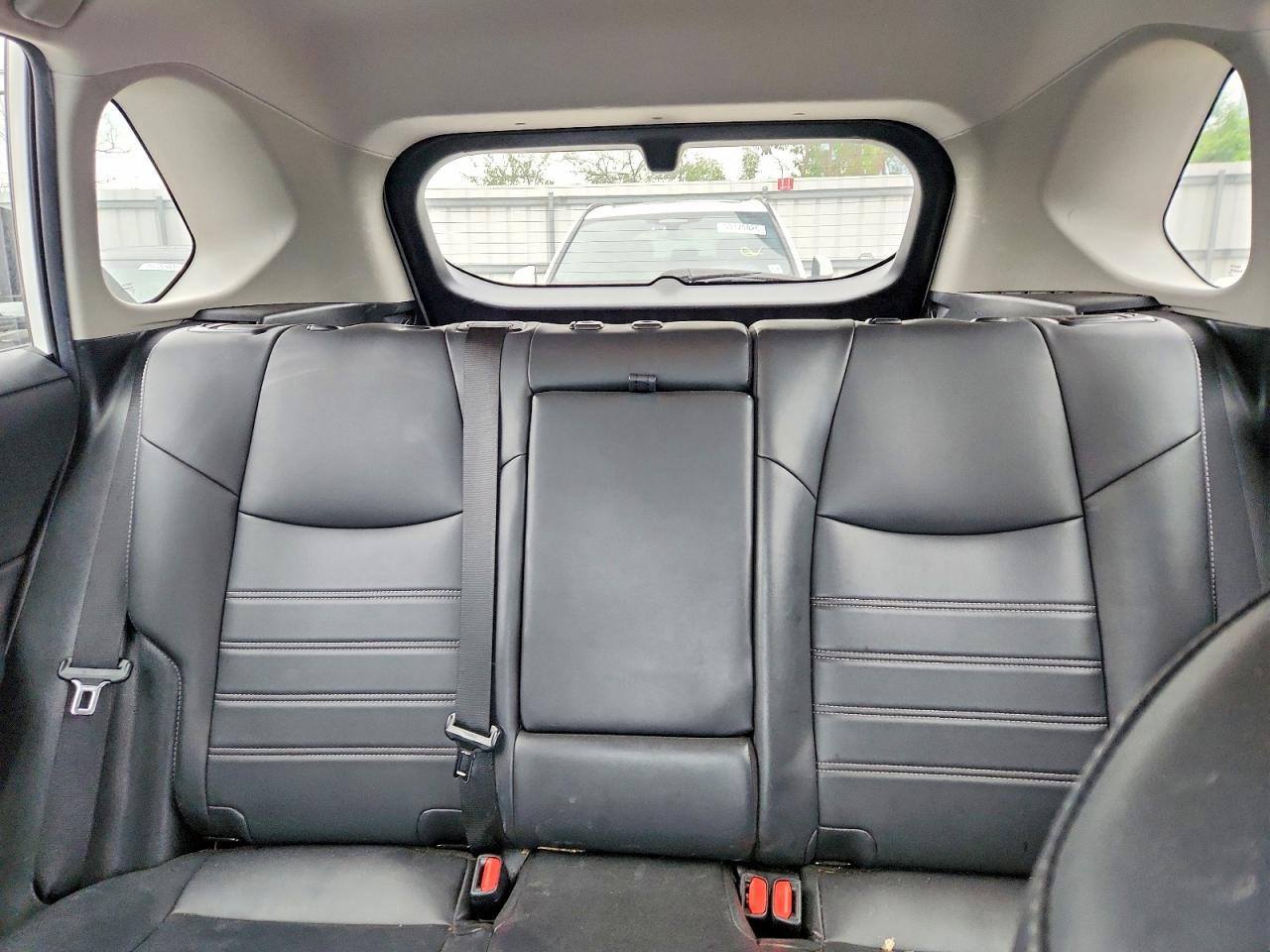Toyota RAV4 Xle Premium