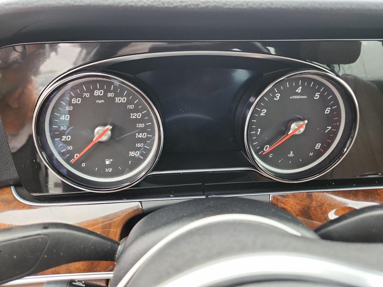 Mercedes-Benz E-Class 300 4matic