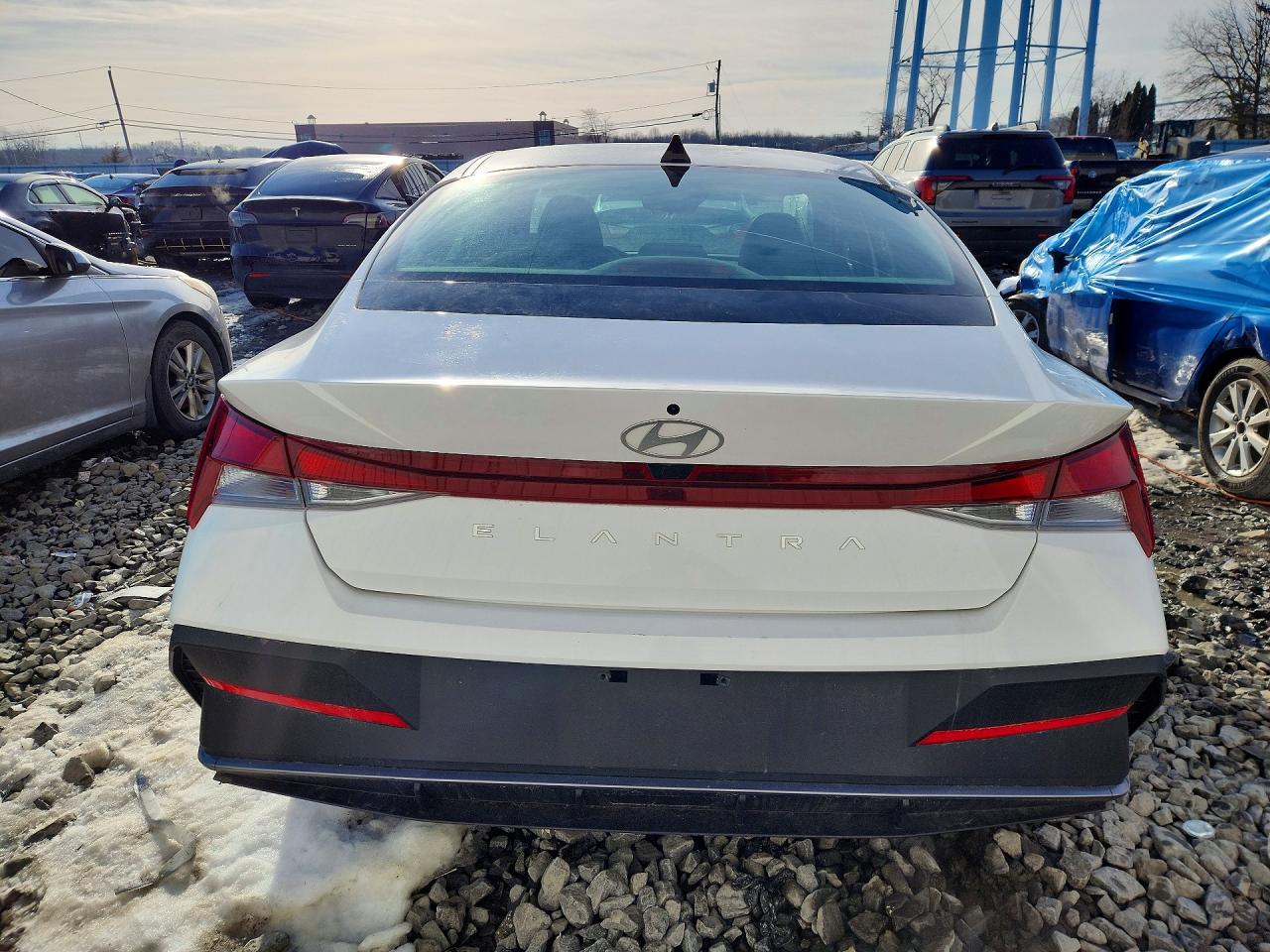 Hyundai ELANTRA Sel