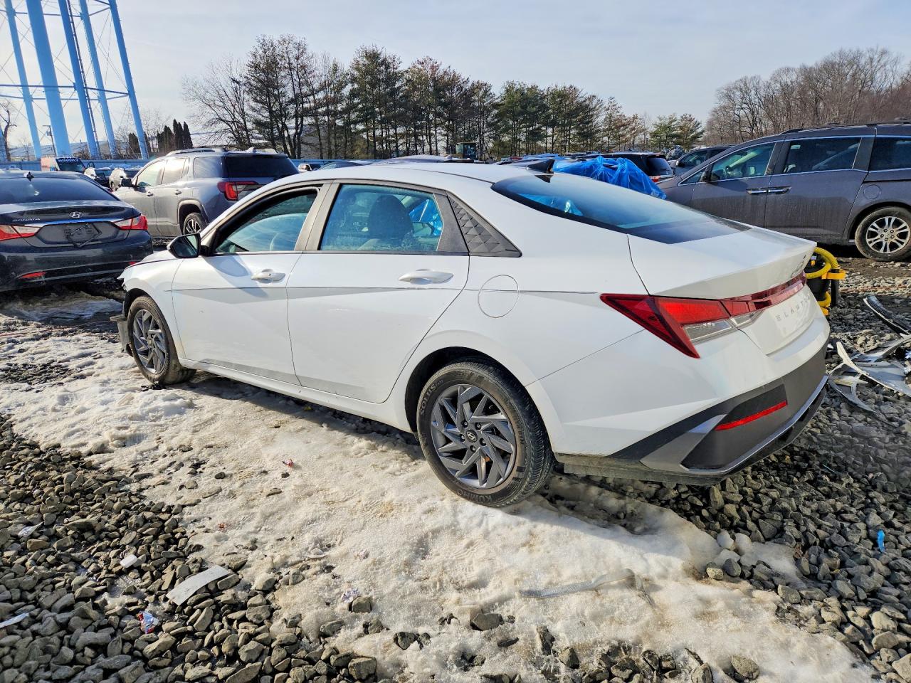 Hyundai ELANTRA Sel
