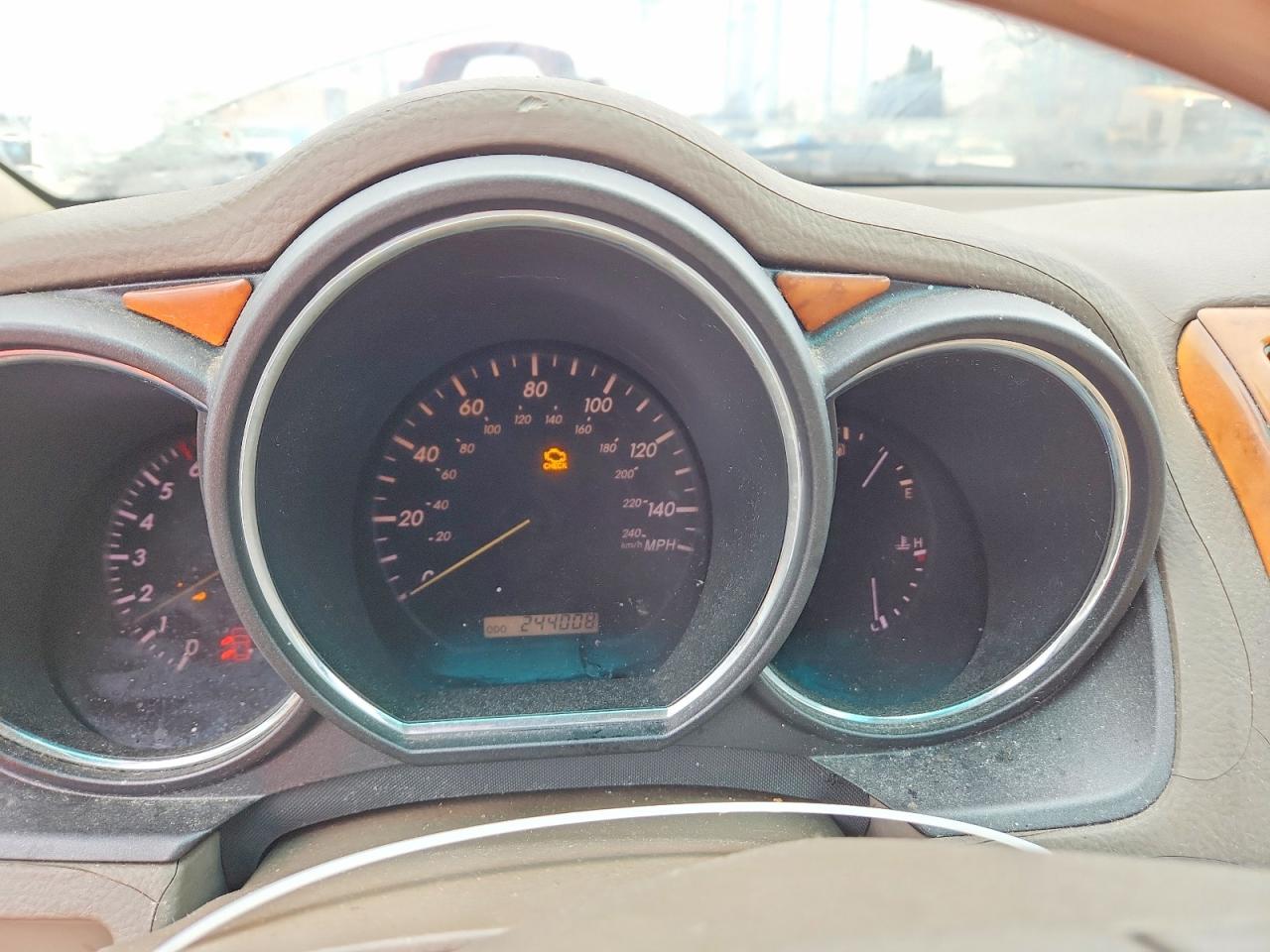 Lexus RX Base