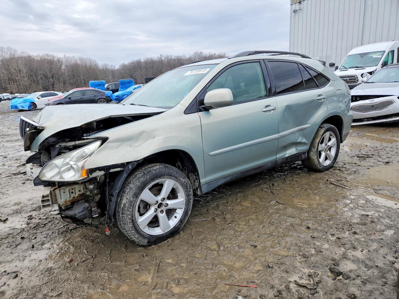 Salvage Lexus RX Image