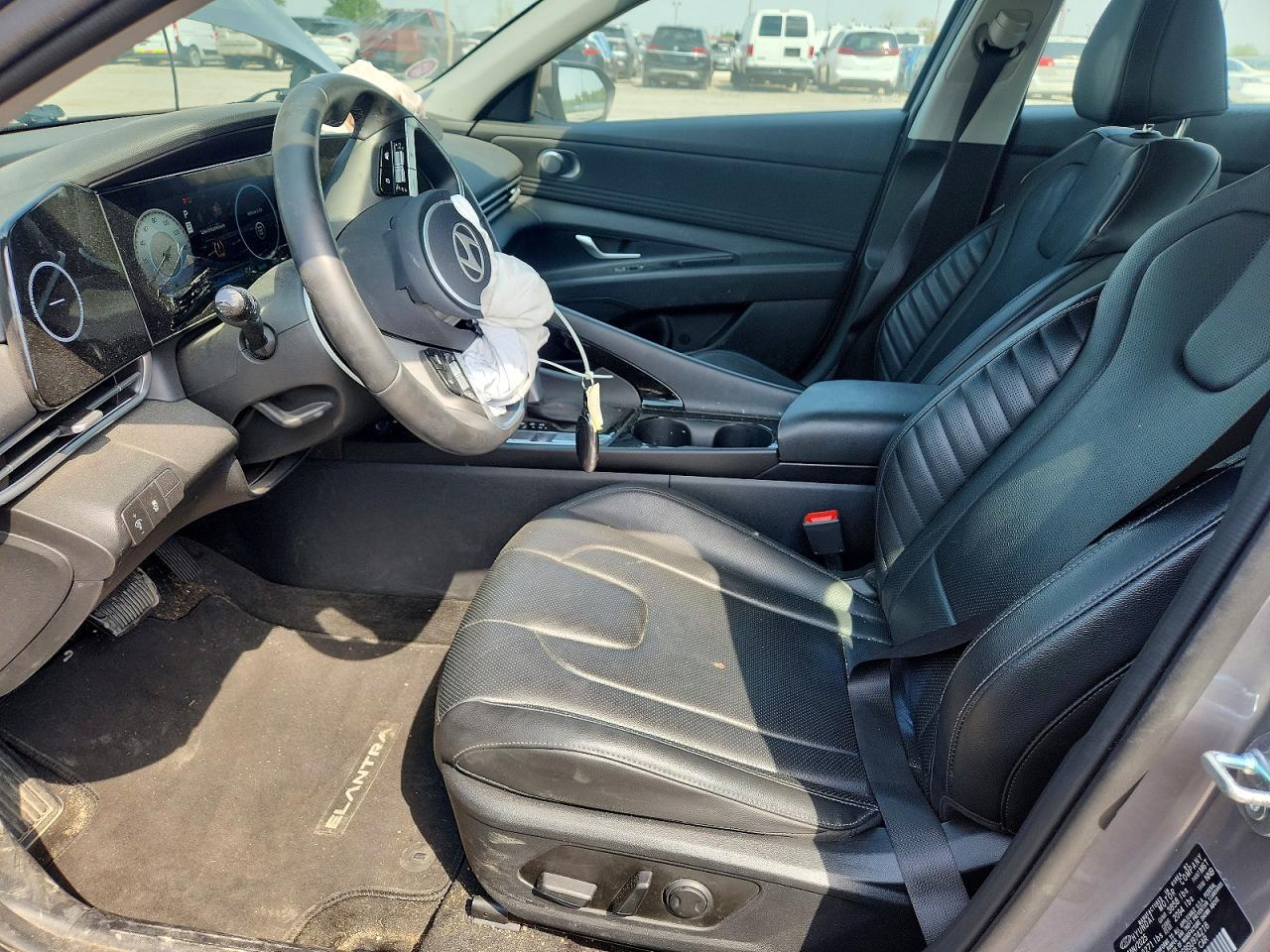 Hyundai ELANTRA Limited